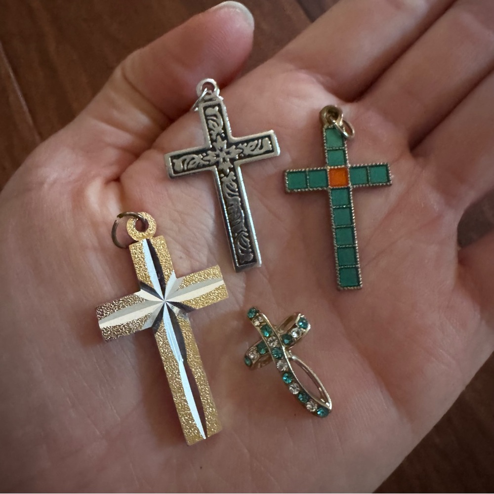 Vintage Cross SET Gold Silver Metal Turquoise Blue Christian Pendant Necklace - Picture 2 of 8